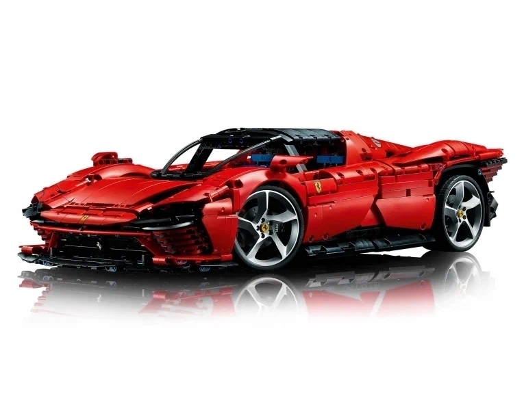 Конструктор LEGO Technic 42143 Ferrari Daytona SP3 красный/черный - фото 2